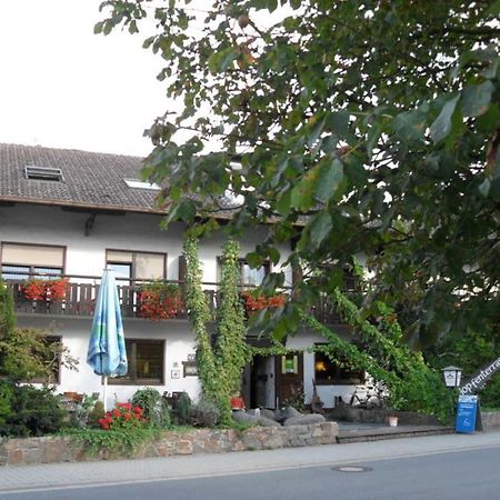 Hotel Landgasthof Brunnenwirt Zum Meenzer à Fischbachtal Extérieur photo